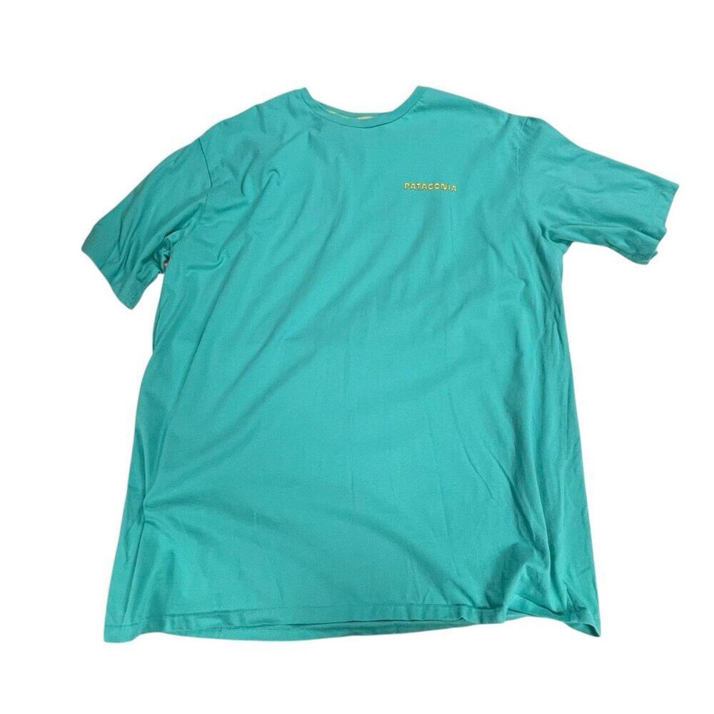 Women's Medium Turquoise‎ Patagonia T Shirt